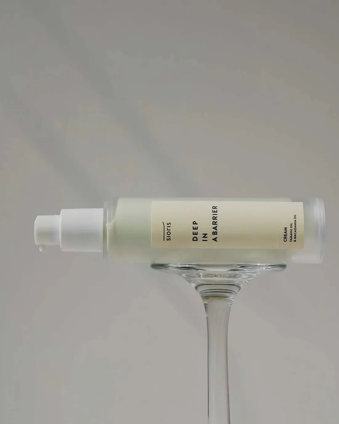Sioris Deep In A Barrier Cream 50ml 3